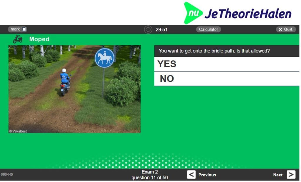 NJTH_SCOOTER_UK_VRAAG_LAPTOP_4